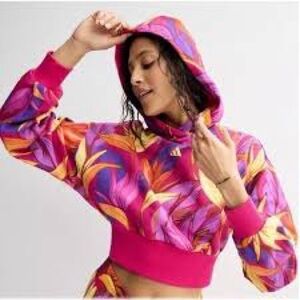 NWT Farm Rio Floral Women's Cropped Jacket - Multicolor